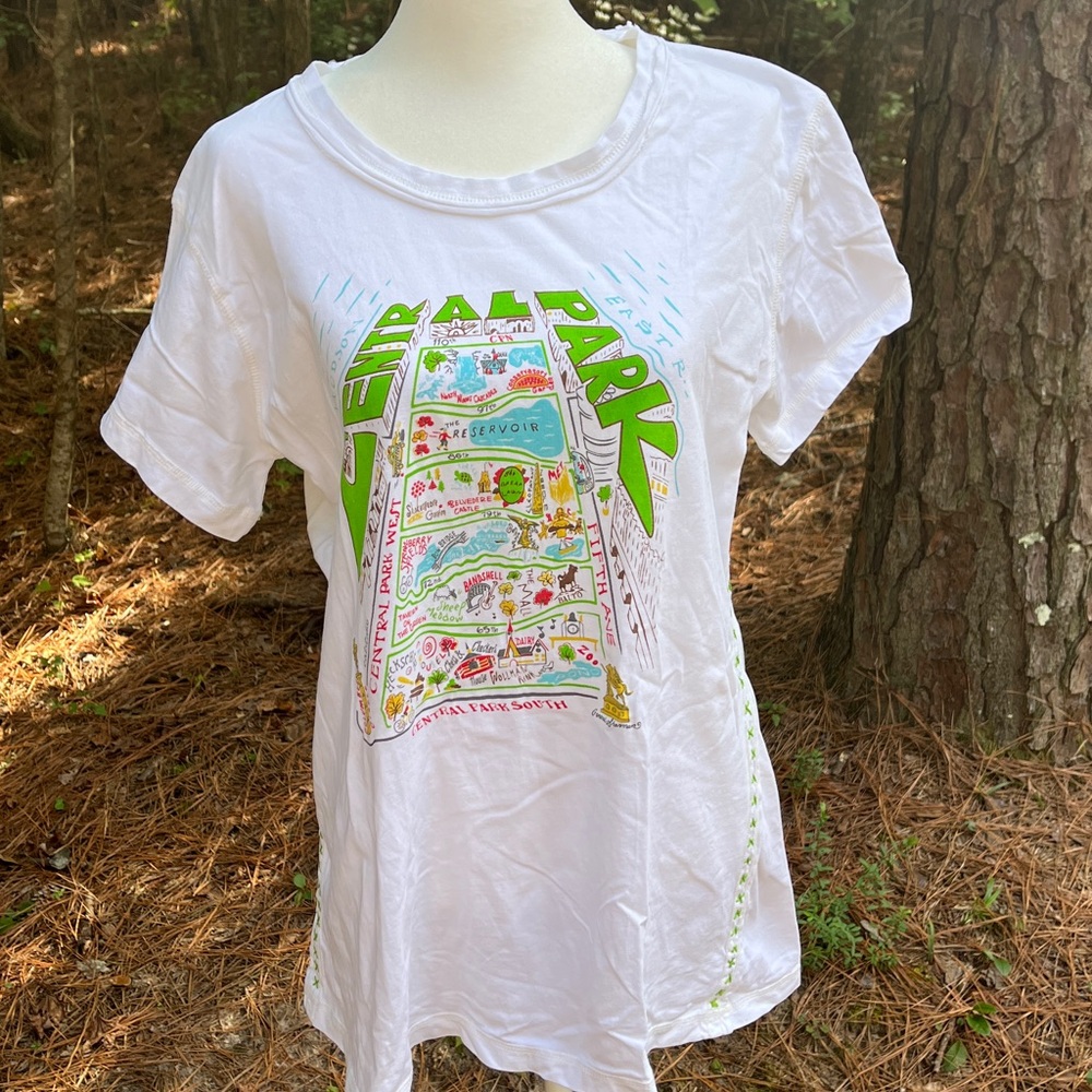 CatsStudio XL White Graphic T-Shirt New York map Design